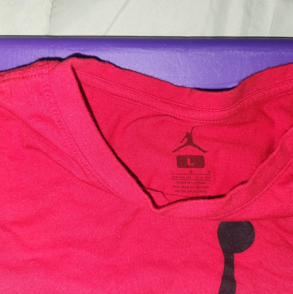 Boys Jordan tshirts - Picture 3 of 11